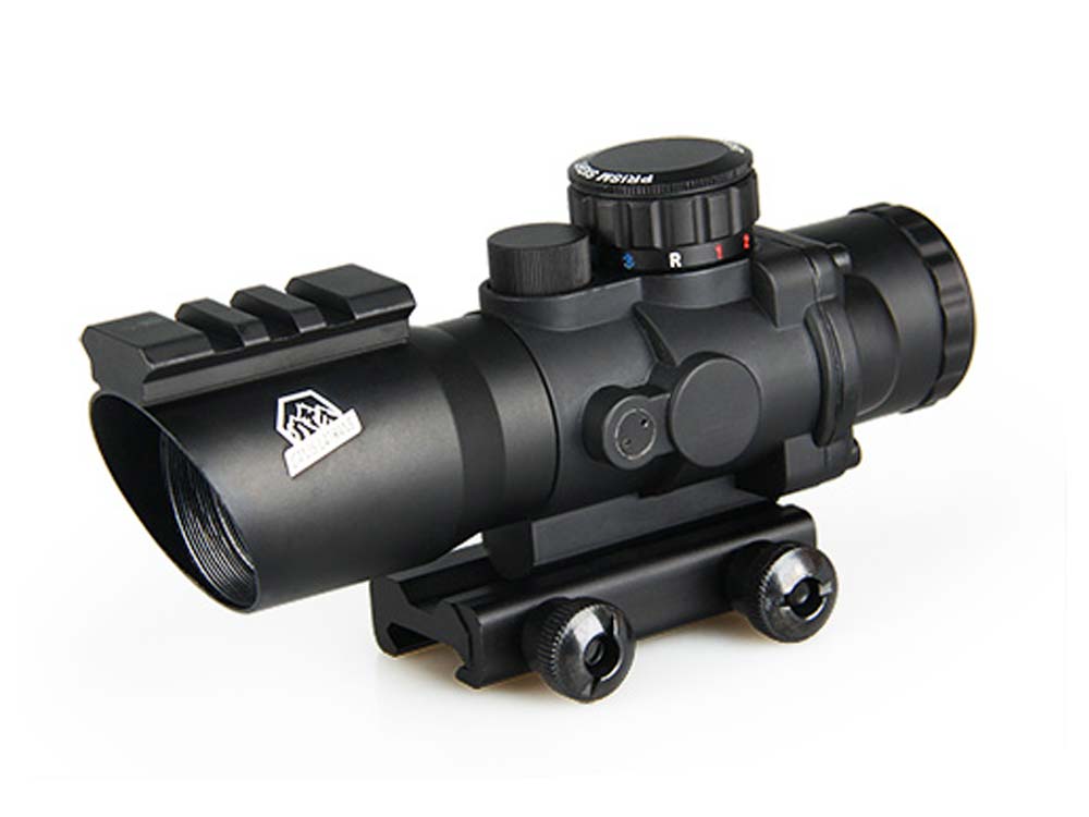 Canis Latrans 4x32 dual ill. Tactical compact scope