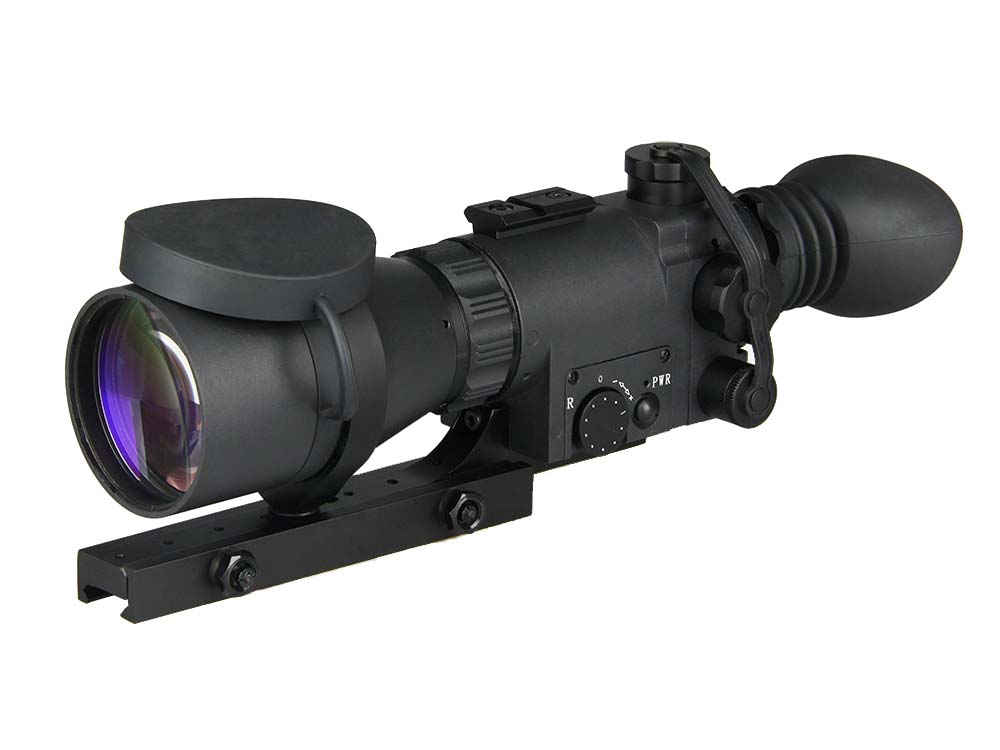 Canis Latrans 390 night vision rifle scope
